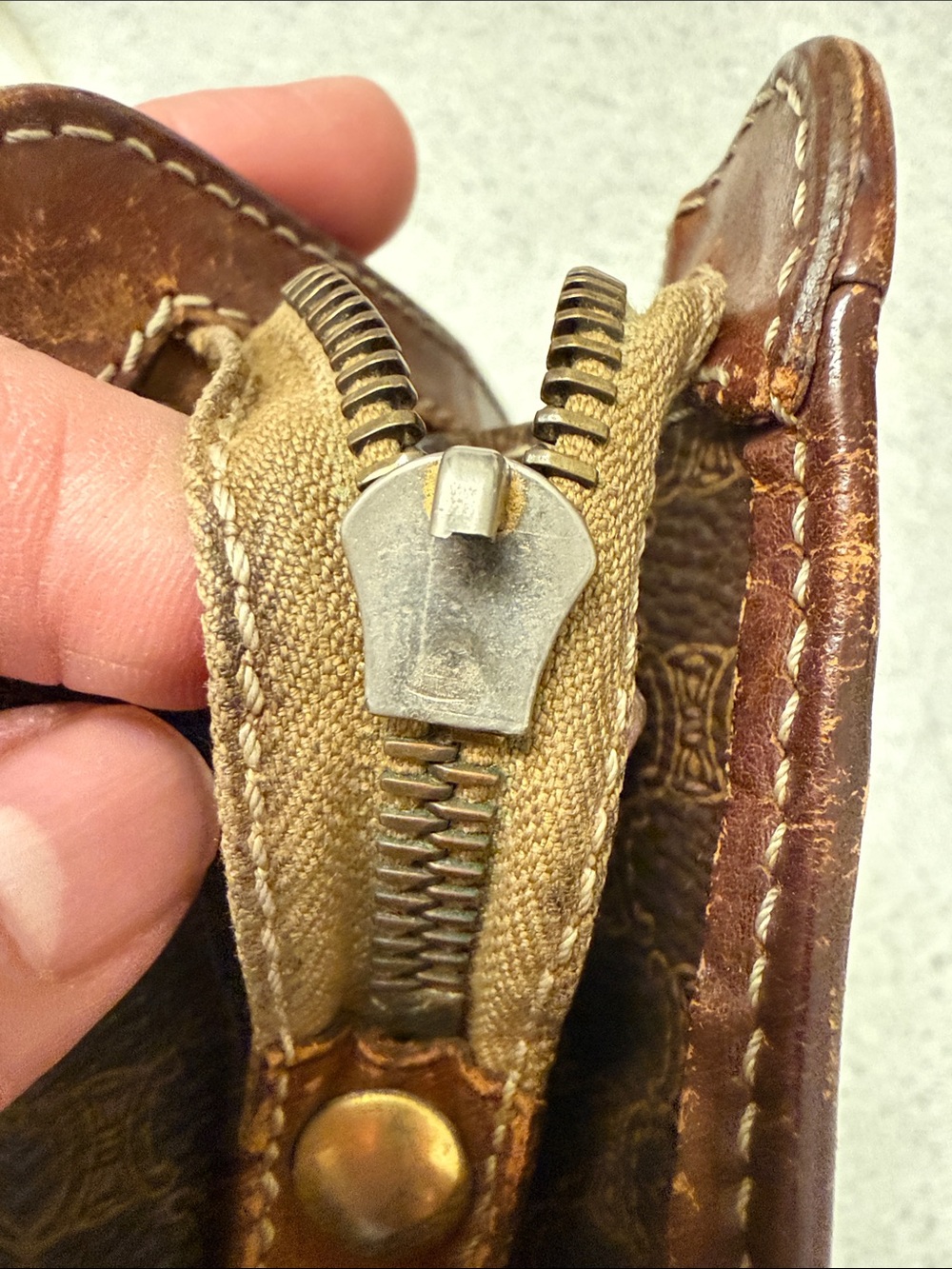 Celine macadam portfolio clutch - Picture 8 of 10